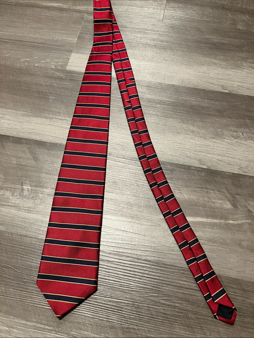 Brooks Brothers silk tie red navy gold stripe